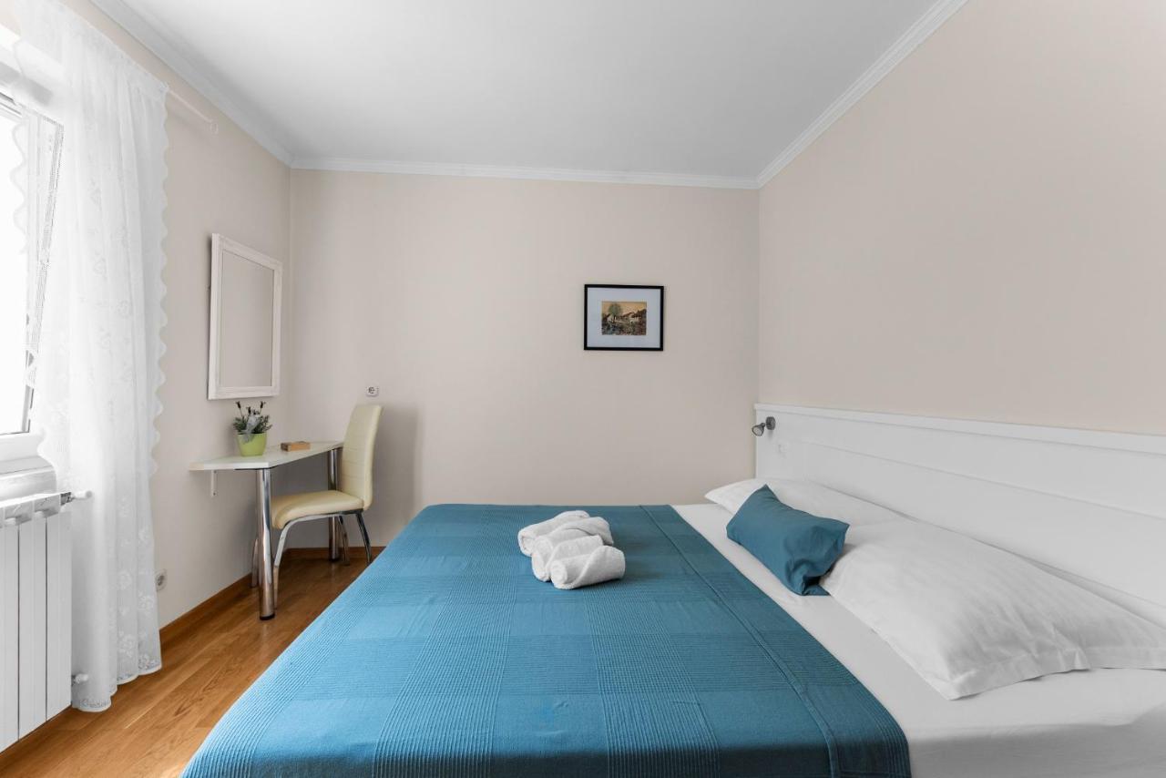 Villa Hope - Apartments With Shared Pool بوريتش المظهر الخارجي الصورة