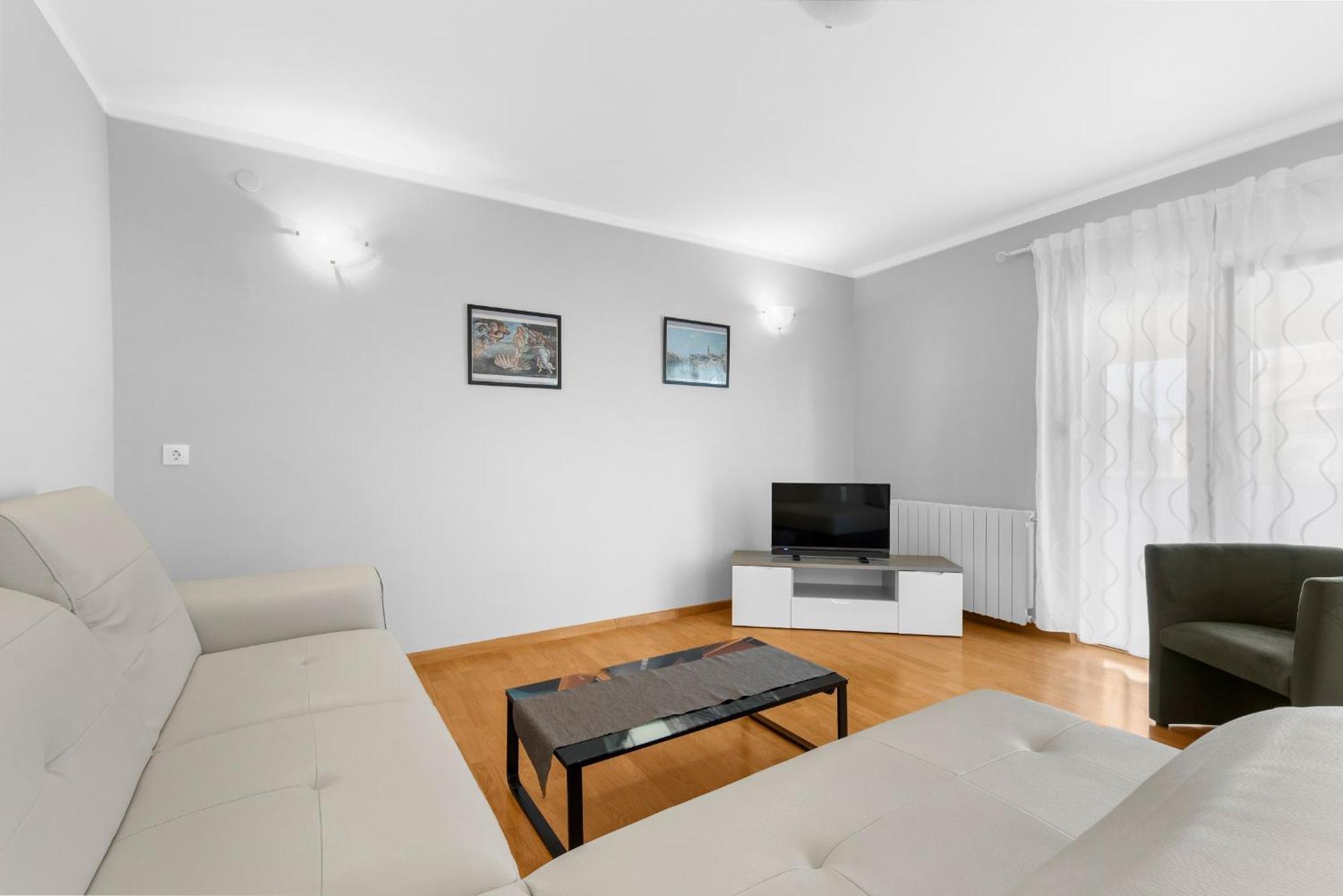 Villa Hope - Apartments With Shared Pool بوريتش الغرفة الصورة